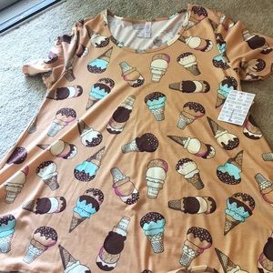NWT LuLaRoe Perfect T